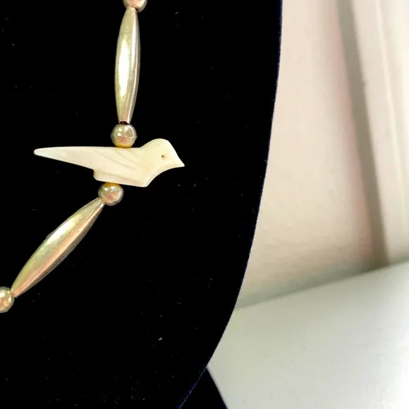 Vintage Sterling Silver & Carved Birds Necklace - Picture 7 of 7